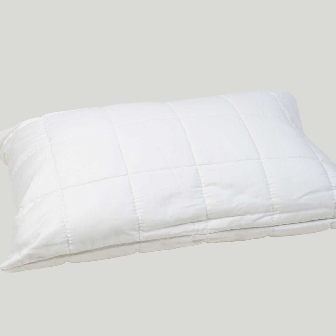 Zirbe Kissen mit Zirbenholzflocken